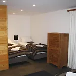 Appartement Nubes- By Interhome Zweisimmen