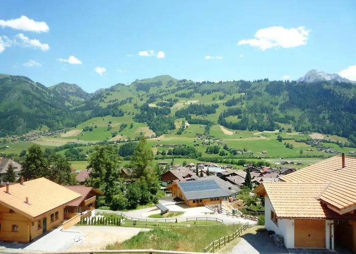Lejlighed Nubes, Zweisimmen