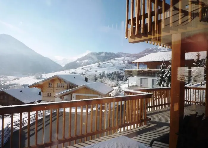 Lejlighed Nubes, Zweisimmen